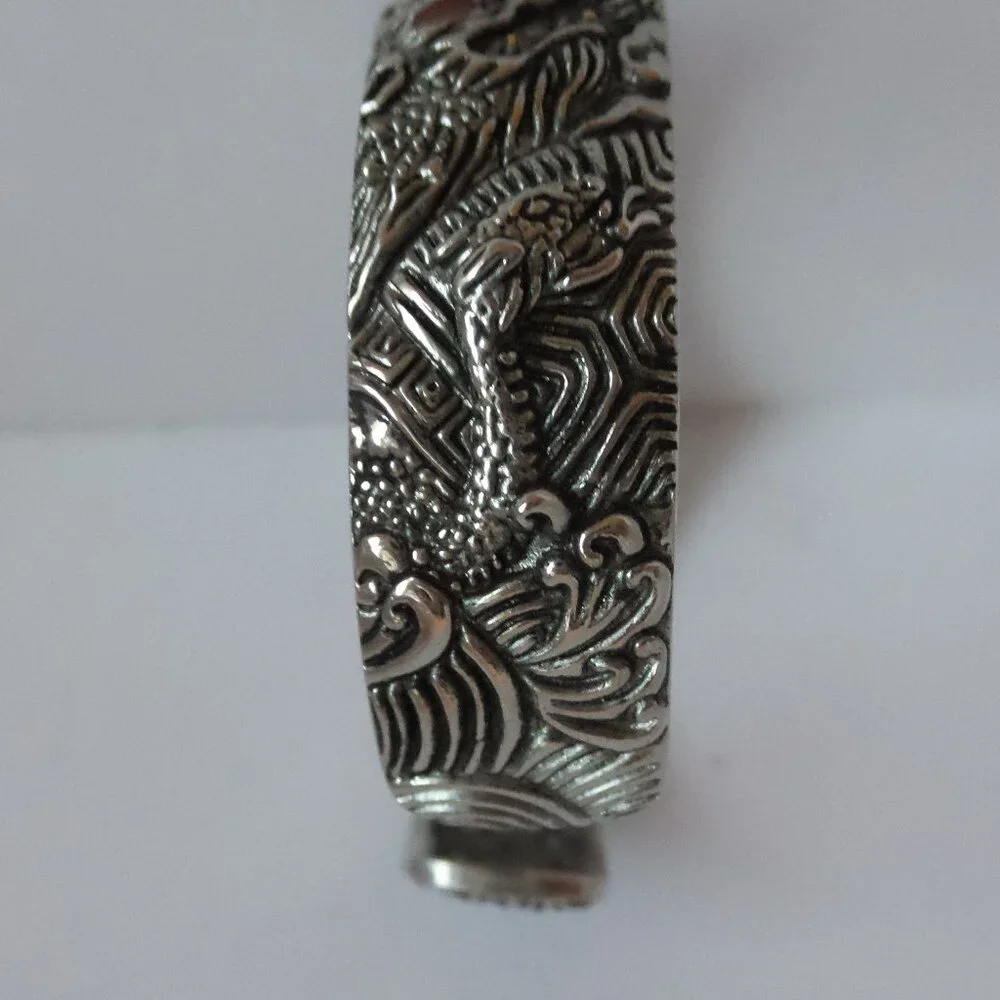 Buddha Power Sterling Silver cuff bracelet - Picture 5 of 15